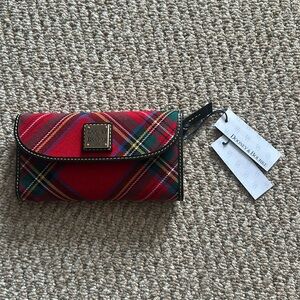 Dooney & Bourke wallet